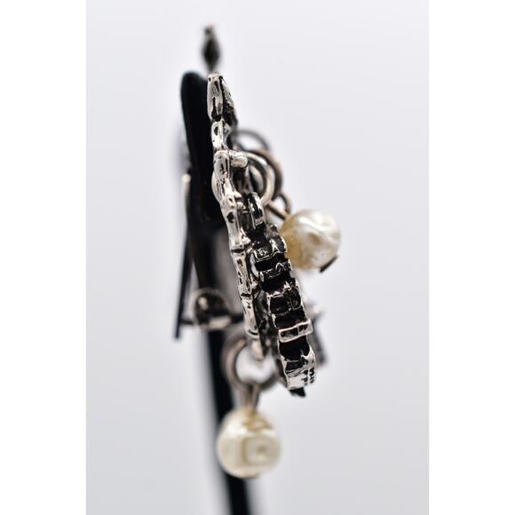 Vintage Chinese Charm Clip On Earrings House Heart Pearl Dangle Pearl 60s BinAF - Picture 8 of 12